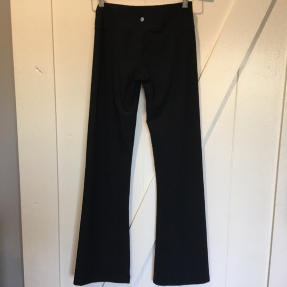 Bally - Black Bootleg Yoga Pants - Picture 1 of 3